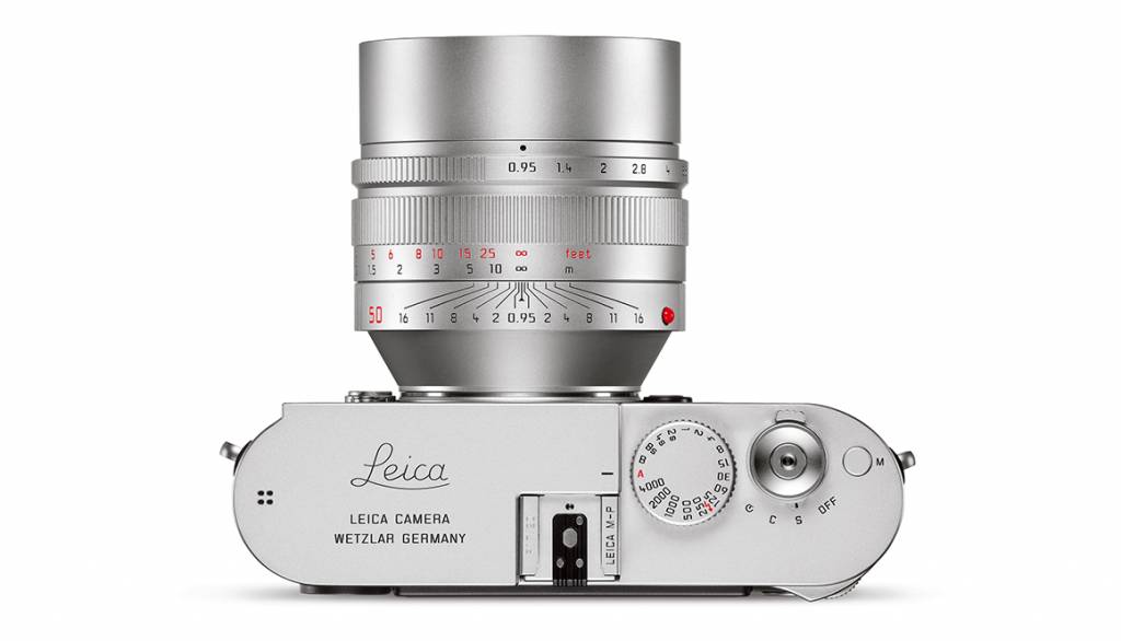 LEICA 11667 Noctilux-M 50mm/0.95 ASPH. [silver anodized finish]   E60